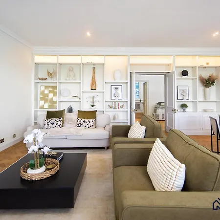 Appartement 15 Mins Walk To Selfridges, Hyde Park Penthouse